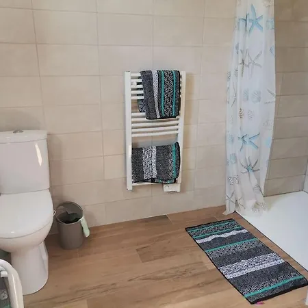 Maison Des Fleurs D'ajoncs Casa vacanze *