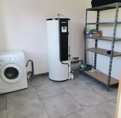 Maison Des Fleurs D'ajoncs